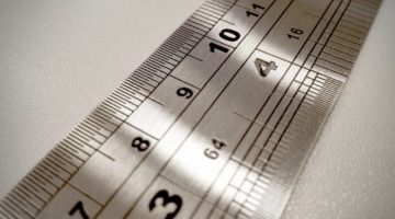 metal ruler 2765212_1280 1